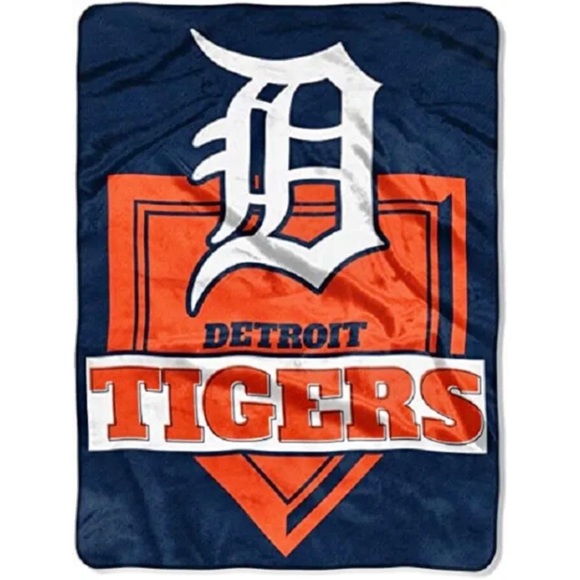 Detroit Tigers Royal Plush Raschel Throw Blanket 60” x 80” Carry Zipper bag - Picture 1 of 5
